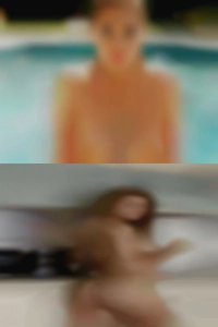 We r looking for horny sexy bi girls women!